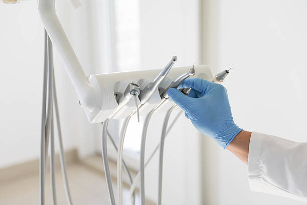 24/7 Emergency Root Canal Treatment experts in Evanston, IL
